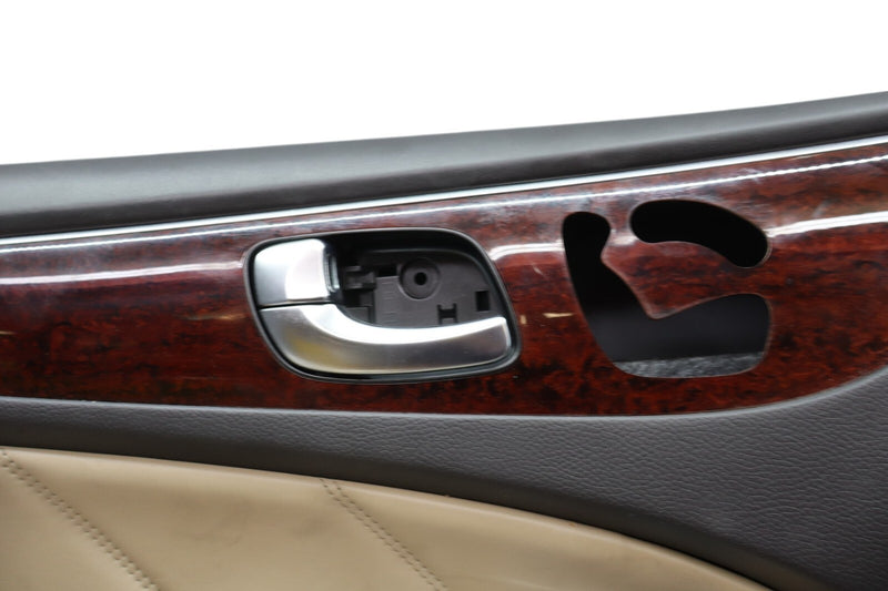 Load image into Gallery viewer, 11-12 Hyundai Equus SIG Front Left Driver Side Interior Door Trim Panel Oem
