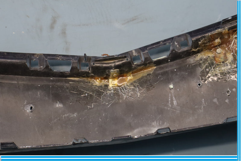 Load image into Gallery viewer, 10-13 Mercedes W212 E350 E550 Front Bumper Cover Assembly Blue Oem
