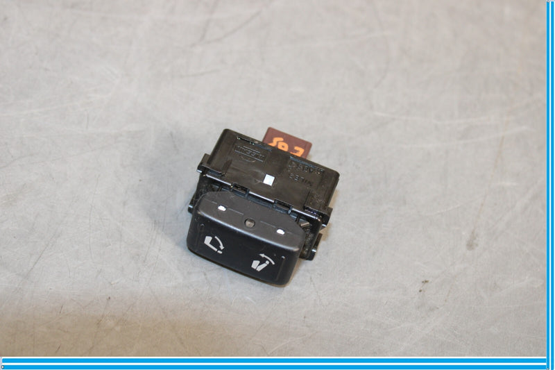 Load image into Gallery viewer, 11-17 Infiniti QX56 QX80 3rd Row Left/Right Seat Power Folding Switch Oem
