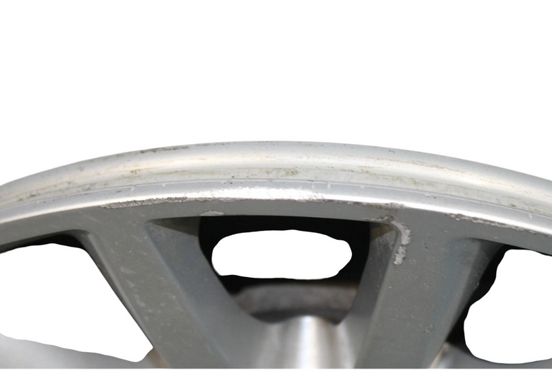 Load image into Gallery viewer, 14-15 Maserati Ghibli 8.5X18H2 18&#39;&#39; 12-Spoke Rear Alloy Wheel Rim 670019917 Oem
