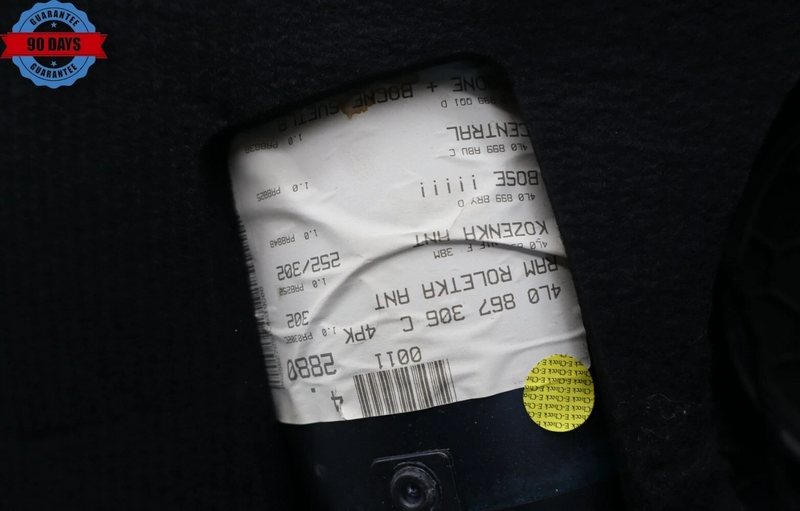 Load image into Gallery viewer, 07-15 Audi Q7 4L Rear Right Passenger Side Interior Door Panel 4L0863981 OEM
