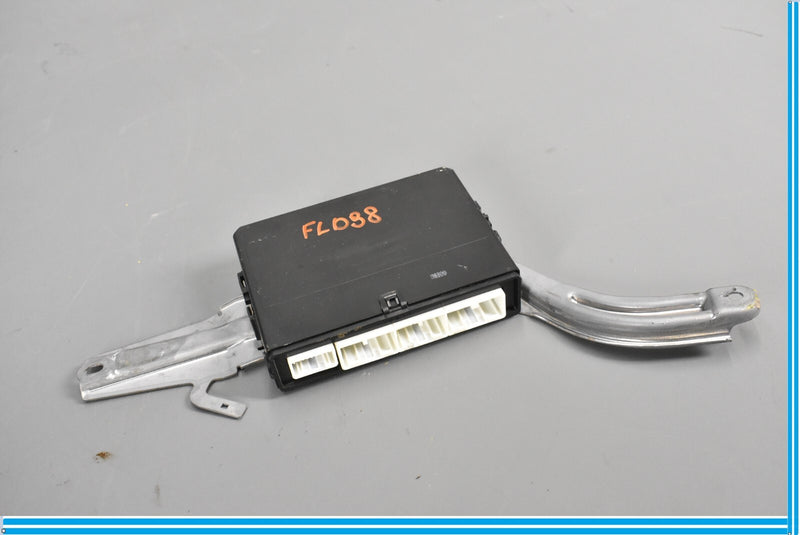 Load image into Gallery viewer, 07-09 Lexus LS460 Front Left Driver Door Multiplex Control Module Oem
