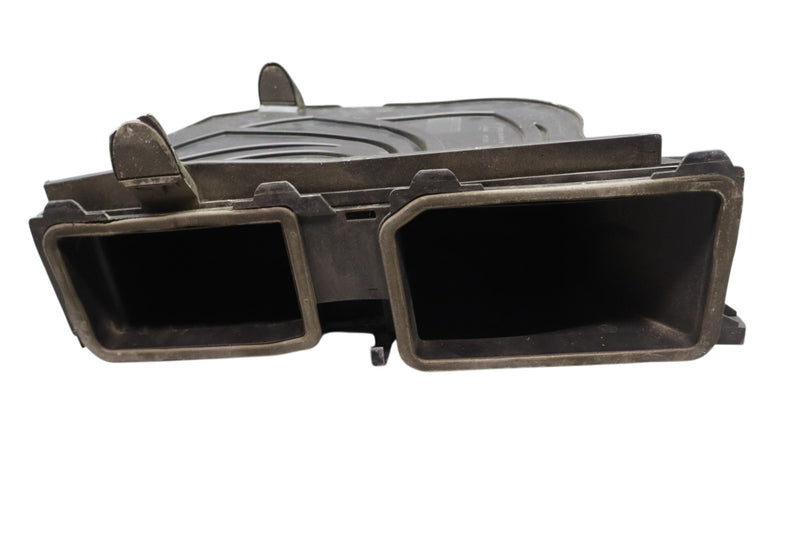 Load image into Gallery viewer, 10-16 Mercedes W212 E350 E550 Air Intake Cleaner Filter Housing Box Oem
