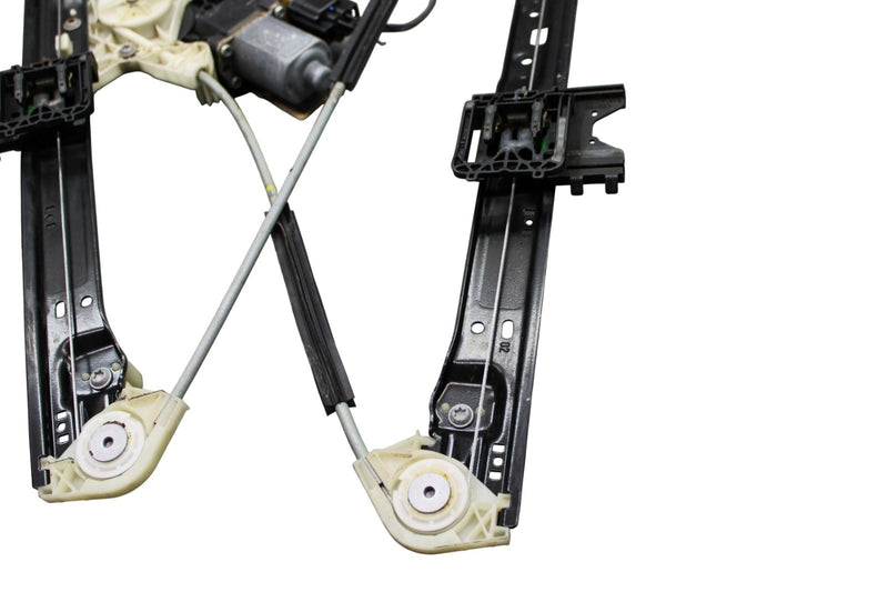 Load image into Gallery viewer, 13-24 Land Rover Range Rover L405 Rear Right Side Door Window Regulator Oem
