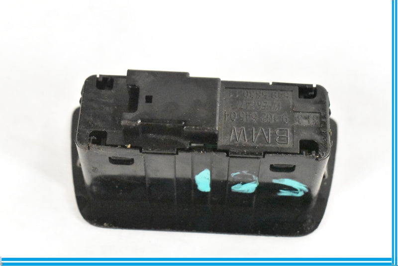 Load image into Gallery viewer, 2012 BMW 750i Rear Tailgate Boot Lid Open Switch Button  oem PART 916264504
