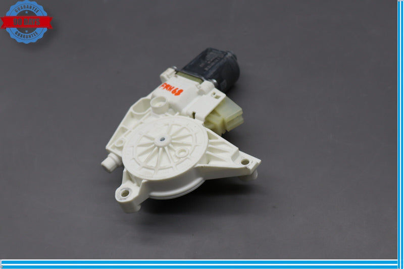 Load image into Gallery viewer, 10-16 Mercedes E350 E400 Front Right Side Door Window Regulator Motor Oem
