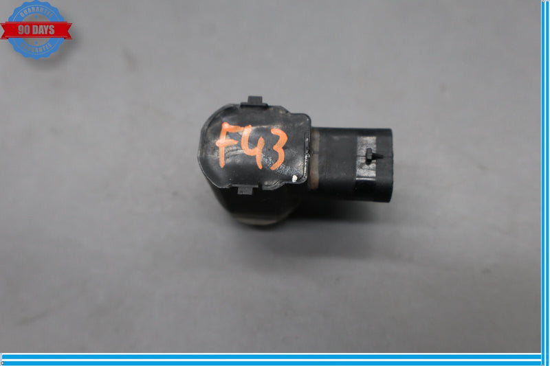 Load image into Gallery viewer, 10-16 Land Rover Range Rover Front Bumper PDC Park Distance Assist Sensor Oem
