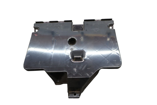 03-19 Maserati Quattroporte M139 Front Bose Subwoofer Sound Speaker Oem