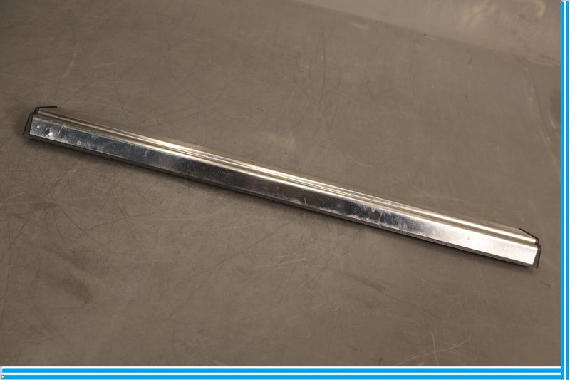 Load image into Gallery viewer, 10-13 Mercedes E350 E550 W212 Front Left Door Sill Scuff Plate Trim Cover Oem
