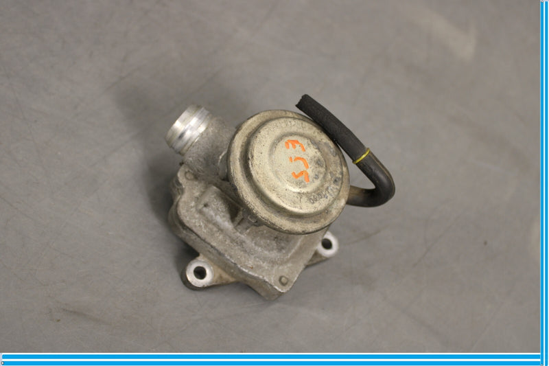 Load image into Gallery viewer, 05-15 Mercedes CL550 E550 CLK350 W209 W212 W216 Engine Motor Air EGR Valve Oem
