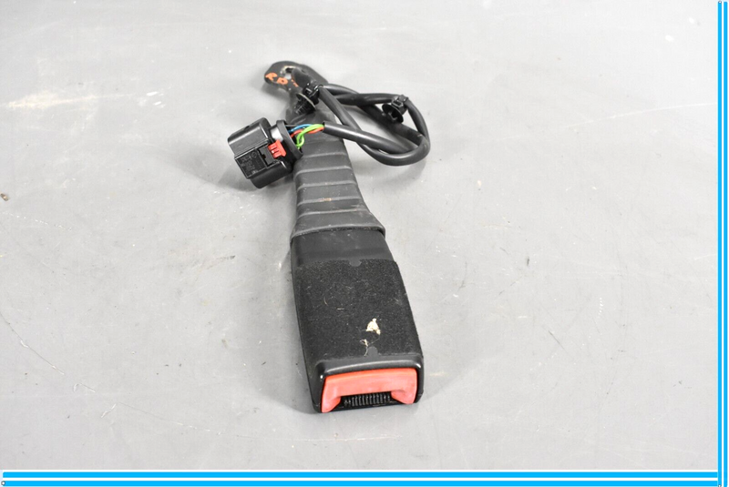 Load image into Gallery viewer, 11-18 Volkswagen VW Touareg Front Right Passenger Seat Belt Buckle Receiver Oem
