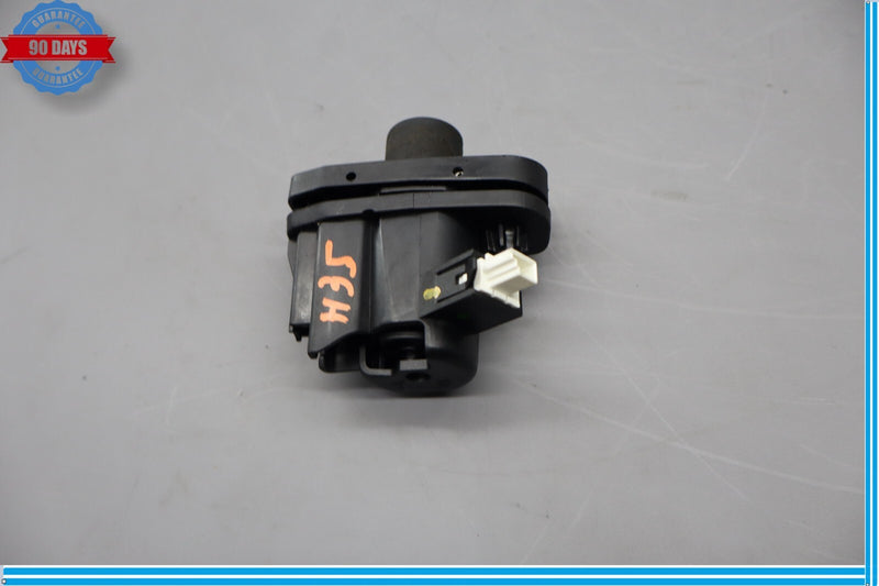 Load image into Gallery viewer, 07-14 Mercedes W216 CL550 CL600 Rear Trunk Lid Lock Latch Actuator Oem
