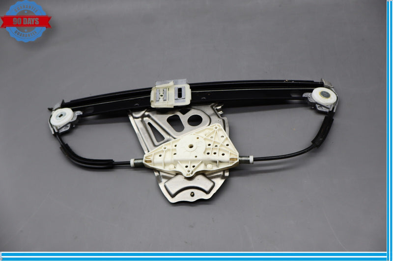 Load image into Gallery viewer, 00-06 Mercedes S350 S55 AMG Rear Right Door Window Regulator w/o Motor Oem
