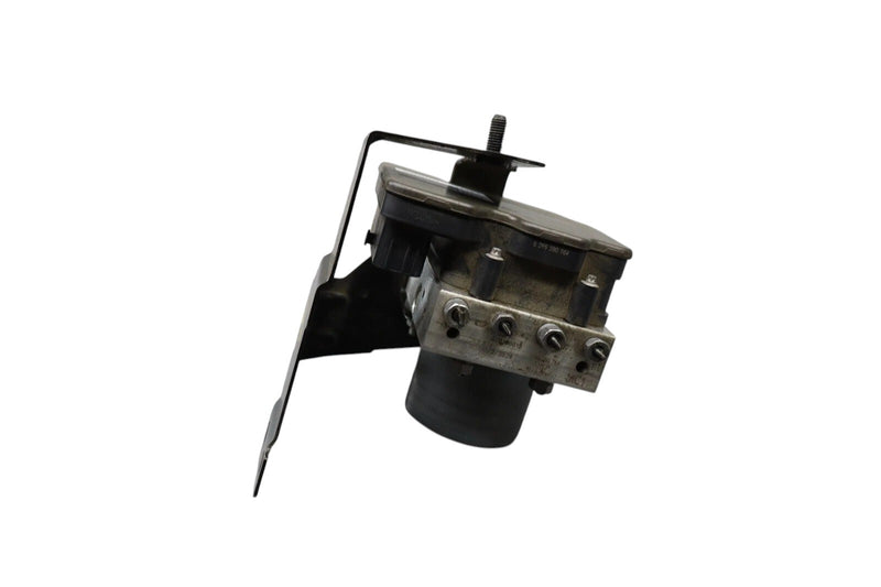 Load image into Gallery viewer, 17-20 Maserati Ghibli 3.0L ABS Anti Lock Brake Pump Module 670103738 OEM
