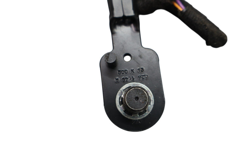 Load image into Gallery viewer, 14-22 Maserati Ghibli Front Left Driver Side Seat Belt Buckle 670016905 Oem
