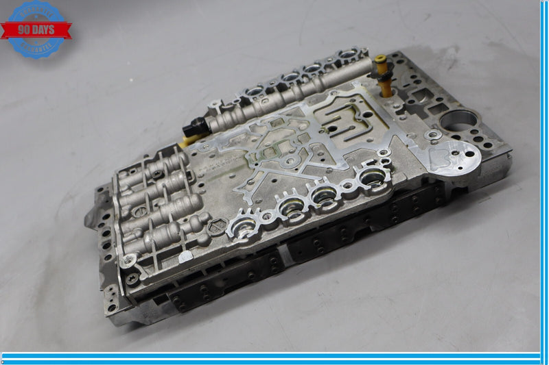 Load image into Gallery viewer, Mercedes W221 S550 CL500 GL450 7G Tronic Transmission Valve Body 2202700060 Oem
