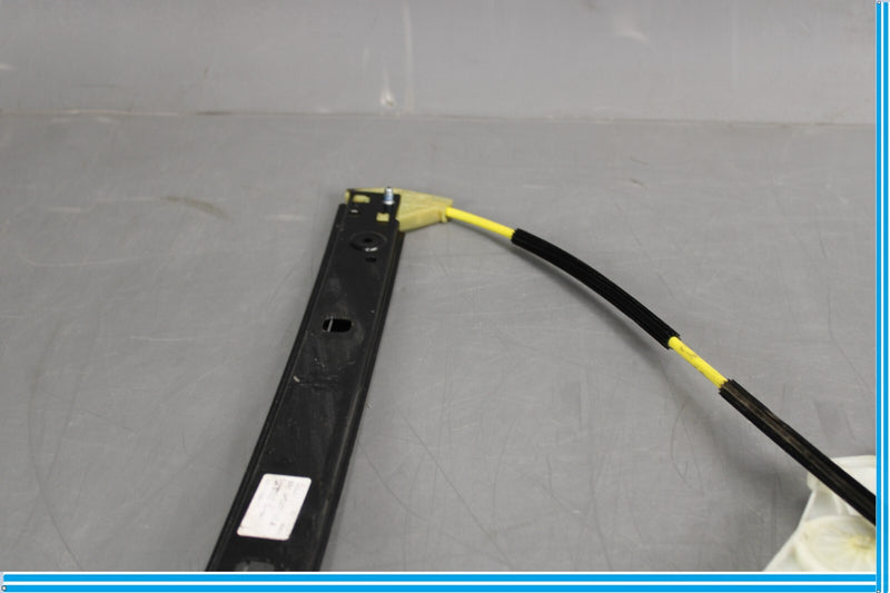 Load image into Gallery viewer, 11-18 Audi A8 Front Right Passenger Side Door Window Regulator W/O Motor Oem
