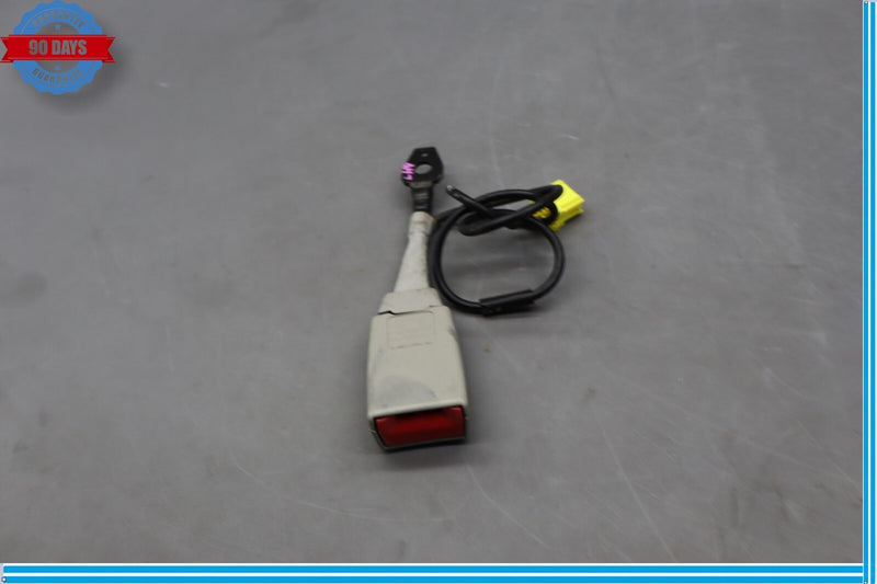 Load image into Gallery viewer, 03-06 Mercedes R230 SL500 Front Left Driver Side Seat Belt Buckle Oem
