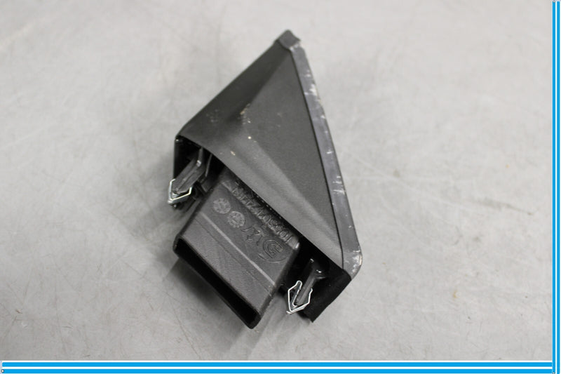 Load image into Gallery viewer, 14-20 Maserati Ghibli S Front Left Door Corner Cover Trim Vent Duct Oem

