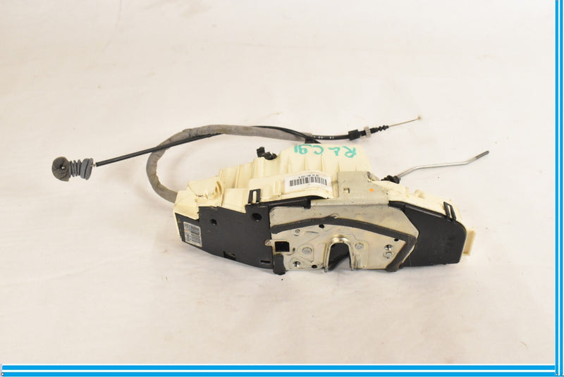 Load image into Gallery viewer, 07-13 Mercedes W221 S550 Rear Left Side Door Lock Latch Actuator OEM
