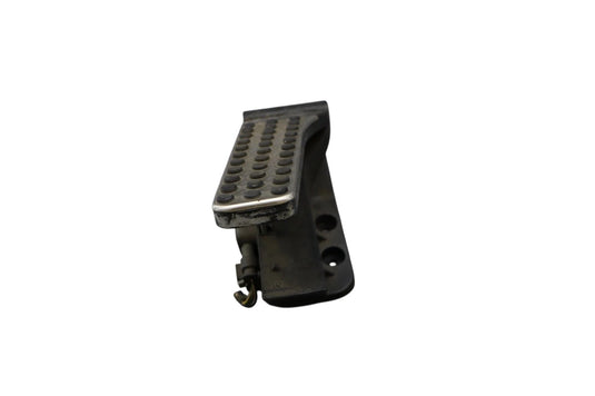 08-20 Mercedes W212 E550 CLS550 Gas Throttle Pedal Accelerator A2043001204 Oem
