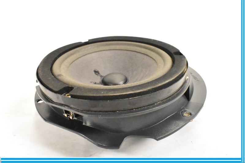 Load image into Gallery viewer, 97-06 Jaguar XK8 X100 Front Left Side Door Sound Audio Speaker LJD4140BA OEM

