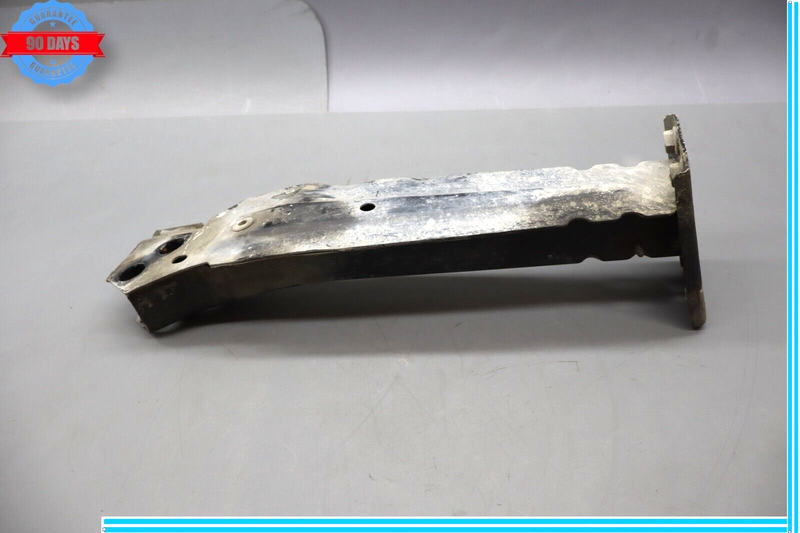 Load image into Gallery viewer, 12-19 Fiat 500 Pop Front Right Passenger Side Bumper Impact Bar Rebar Oem
