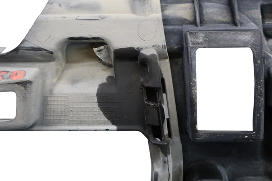 11-14 Volkswagen VW Touareg Rear Right Bumper Guide Mount Bracket 7P6807394 Oem