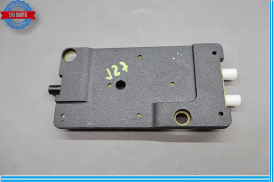 03-11 Mercedes CLS550 E350 Antenna Amplifier Booster 2118208689 Oem