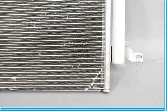10-15 Jaguar XJ XJL A/C Air Conditioning Condenser Radiator Oem
