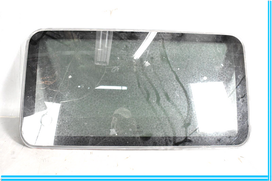 03-12 Maserati Quattroporte Sunroof Moon Roof Glass Oem
