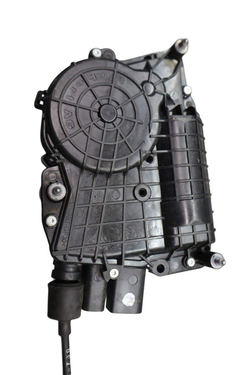 Load image into Gallery viewer, 09-15 BMW 750i 750Li xDrive Left/Right Side Door Soft Close Latch Assembly OEM
