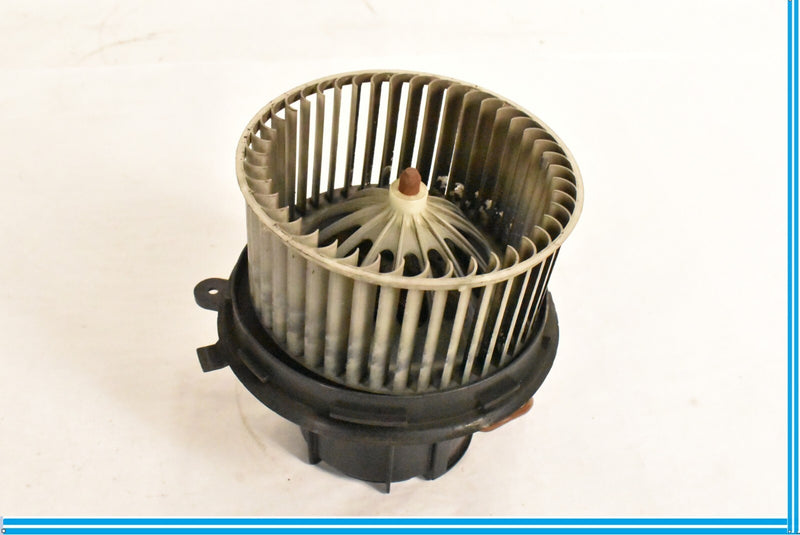 Load image into Gallery viewer, 08-14 MERCEDES C300 C350 C250 W204 A/C AC HEATER BLOWER MOTOR OEM
