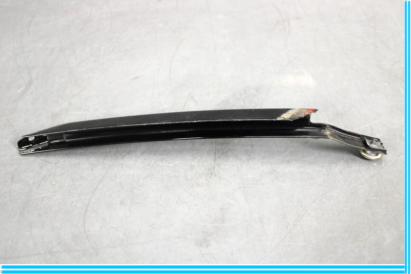 Load image into Gallery viewer, 10-16 Mercedes E350 E550 Rear Left Driver Quarter Glass Division Bar Molding Oem
