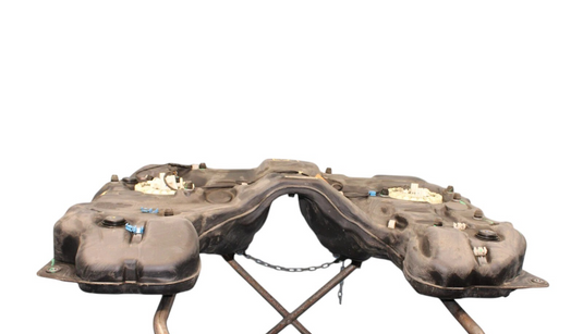 13-16 Mercedes GL450 GL550 Fuel Tank Gas Reservoir W/ Heat Shield 1664701901 Oem