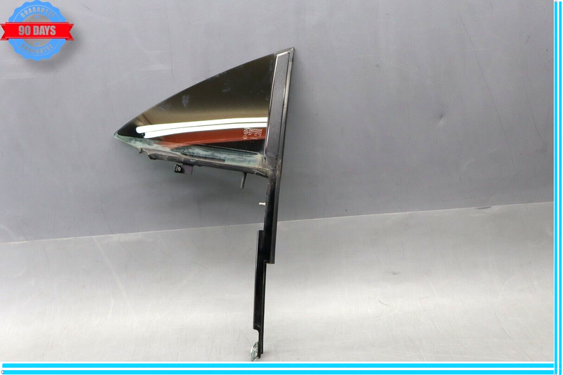 Load image into Gallery viewer, 12-18 Mercedes W218 CLS550 CLS63 Rear Right Side Quarter Window Glass Oem
