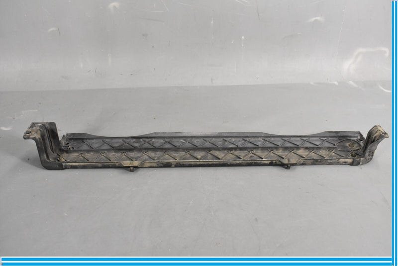 Load image into Gallery viewer, 07-18 BMW X5 E70 Upper Radiator Carrier Cover 7533539 Oem
