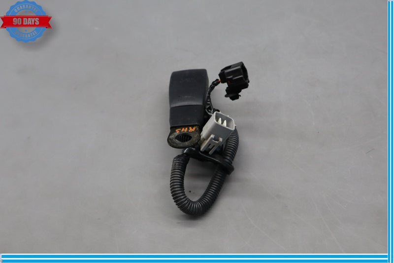 Load image into Gallery viewer, 02-06 Lexus SC430 LS430 Front Right Passenger Side Seat Belt Seatbelt Buckle Oem
