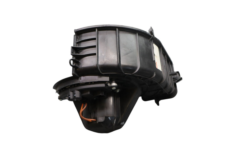 Load image into Gallery viewer, 14-18 BMW X5 HVAC AC Heater Blower Motor Fan Black 927611201 Oem
