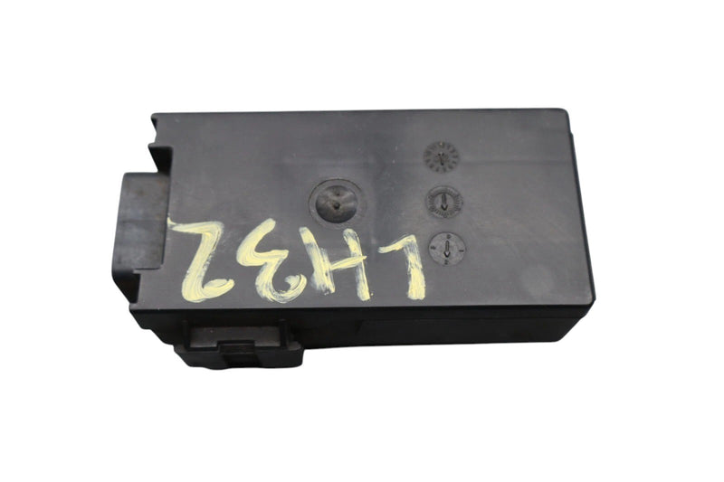 Load image into Gallery viewer, 02-05 Ford Thunderbird Left Driver Side Heated Seat Control Unit Module Unit Oem
