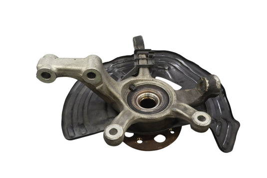 14-19 Mercedes W117 CLA250 Front Right Side Spindle Knuckle Hub Bearing Oem