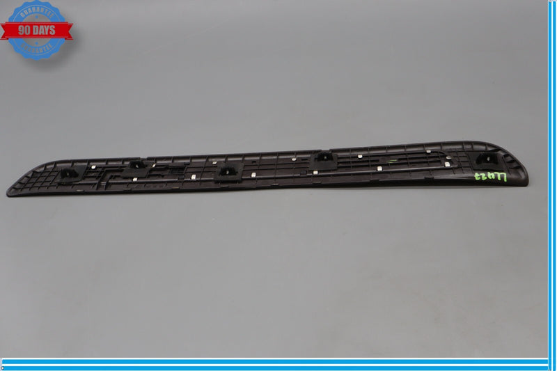 Load image into Gallery viewer, 15-16 Hyundai Genesis Front Left Driver Side Door Sill Scuff Plate Trim Oem
