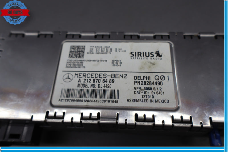 Load image into Gallery viewer, 10-13 Mercedes W212 E350 E550 CLS550 Satellite Radio Receiver Module Unit Oem
