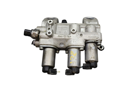 11-18 Porsche Cayenne 958 Front Suspension Self Leveling Valve Block Oem