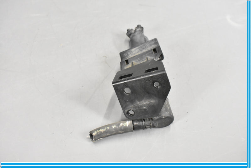 Load image into Gallery viewer, 07-12 Mercedes GL550 GL450 Front Left Side Headlight Washer Spray Nozzle Oem
