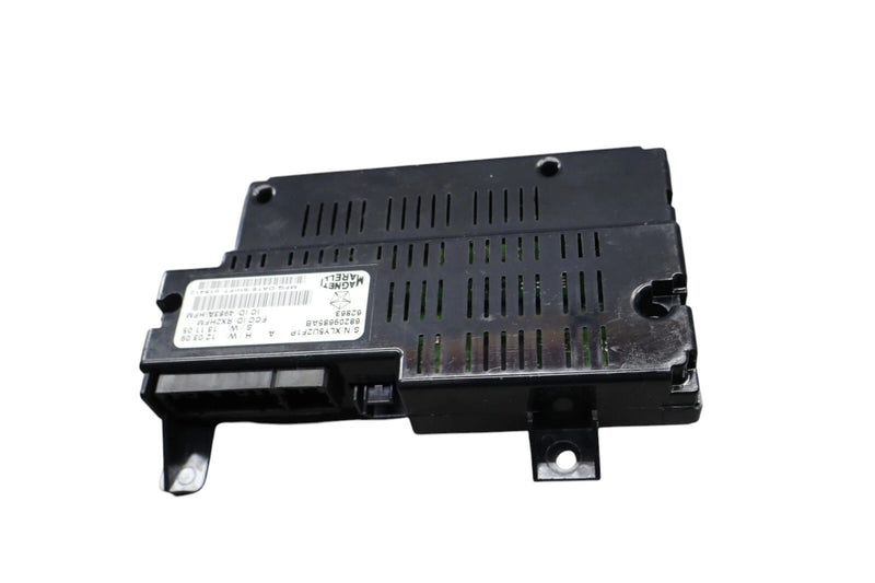 Load image into Gallery viewer, 14-17 Maserati Ghibli Telematic Communication Module Control Unit 68209685AB Oem
