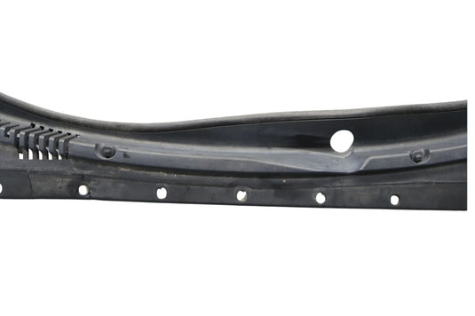 02-05 Ford Thunderbird Cowl Vent Windshield Wiper Screen Panel Cover Oem