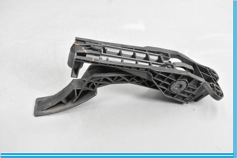 Load image into Gallery viewer, 06-12 Mercedes W164 GL550 GL450 Front Gas Throttle Pedal Accelerator Oem
