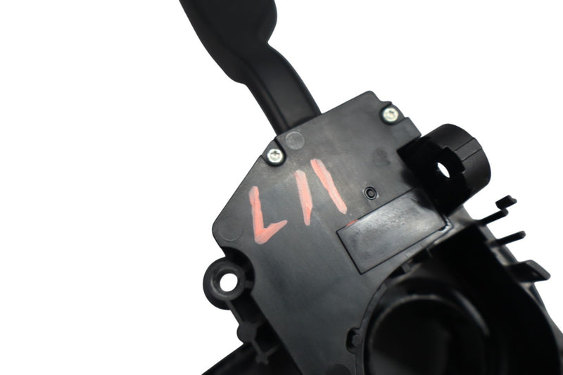 Load image into Gallery viewer, 17-22 Alfa Romeo Giulia Steering Column Switches W/o Paddles Shifters Oem
