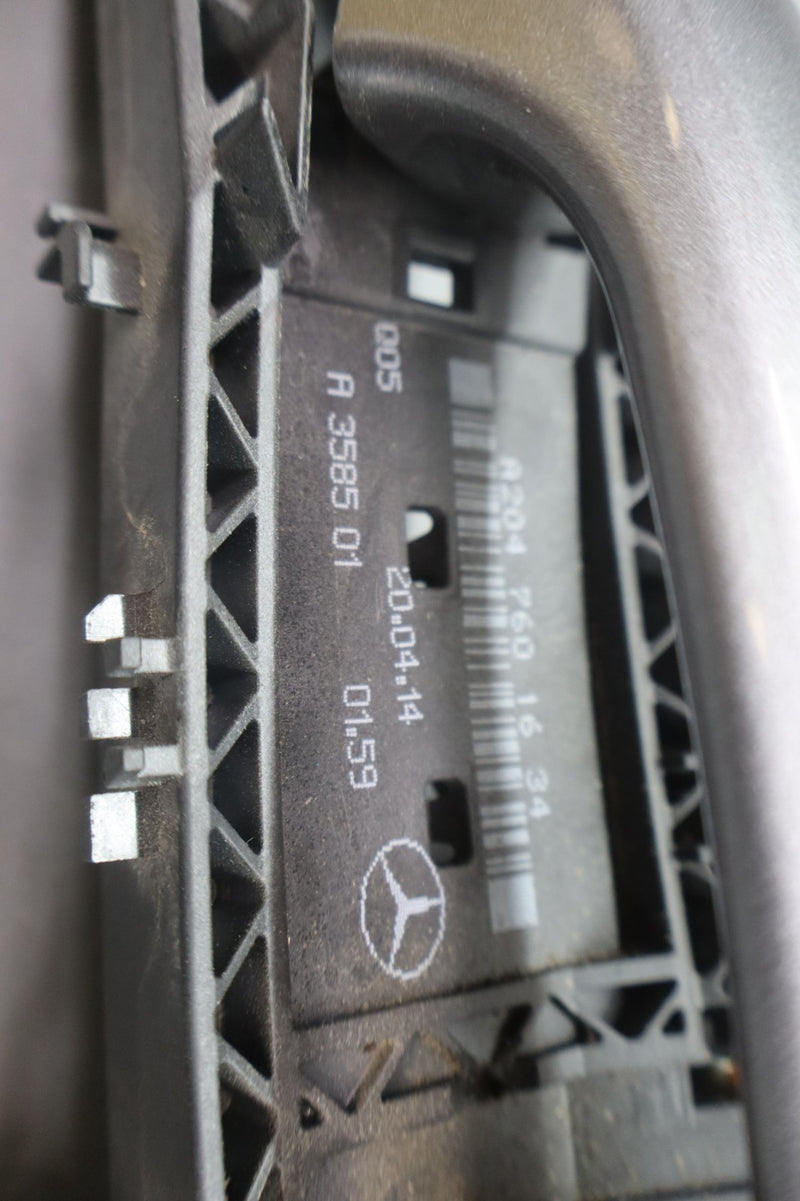 Load image into Gallery viewer, 14-17 Mercedes B Electric B250e W246 Rear Right Side Exterior Door Handle Oem
